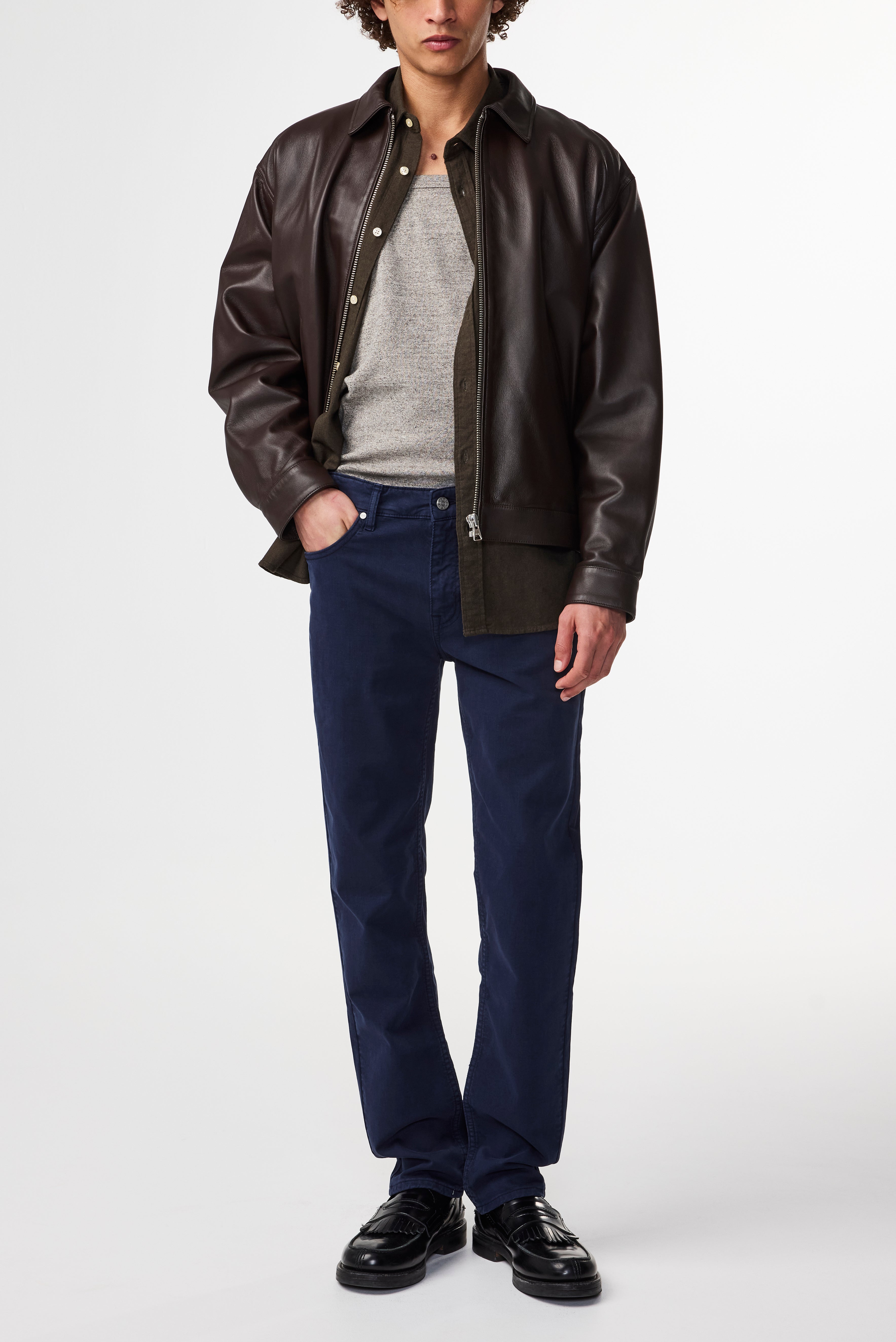 NN07 Tony Classic Slim Fit Trouser 1923