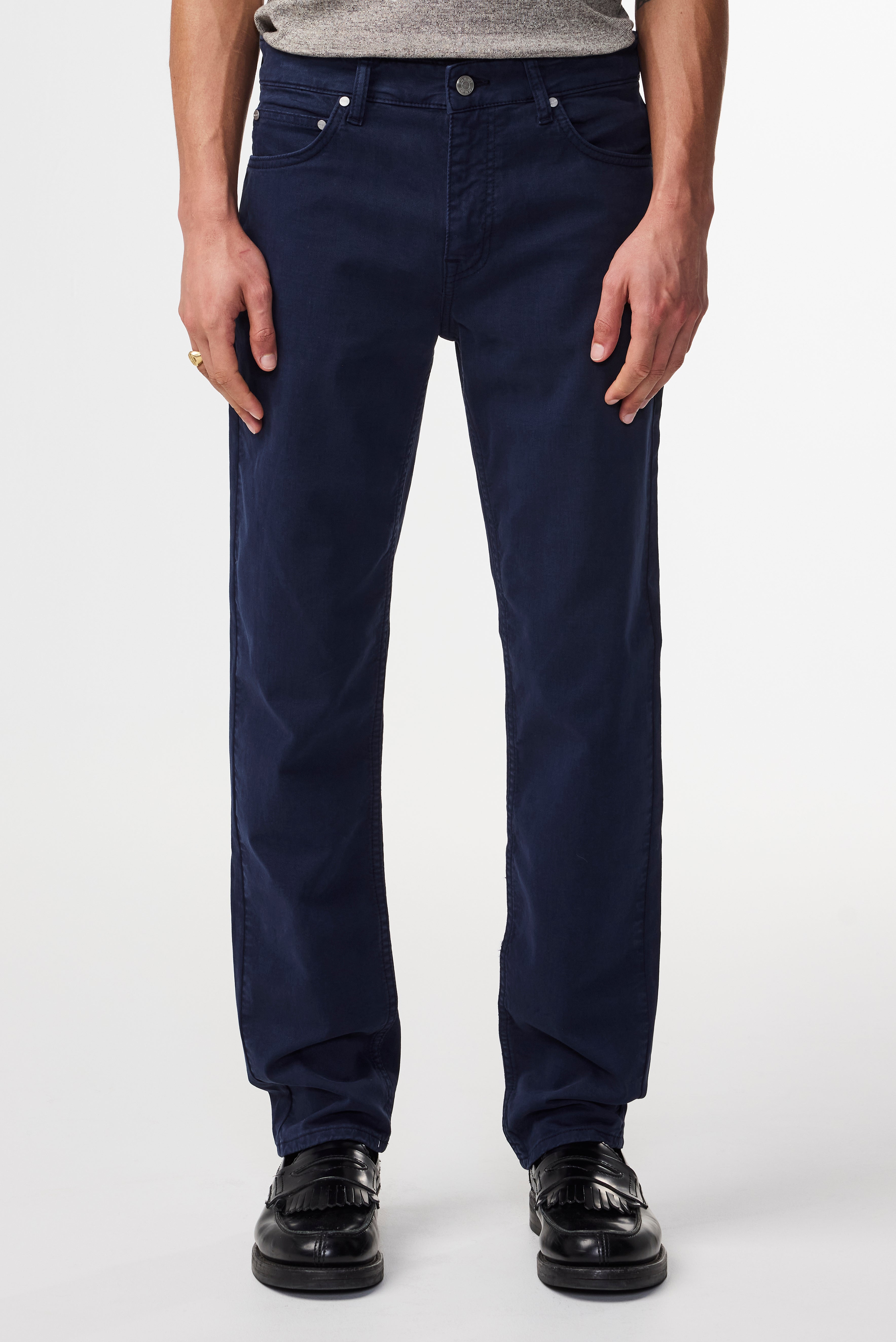 NN07 Tony Classic Slim Fit Trouser 1923