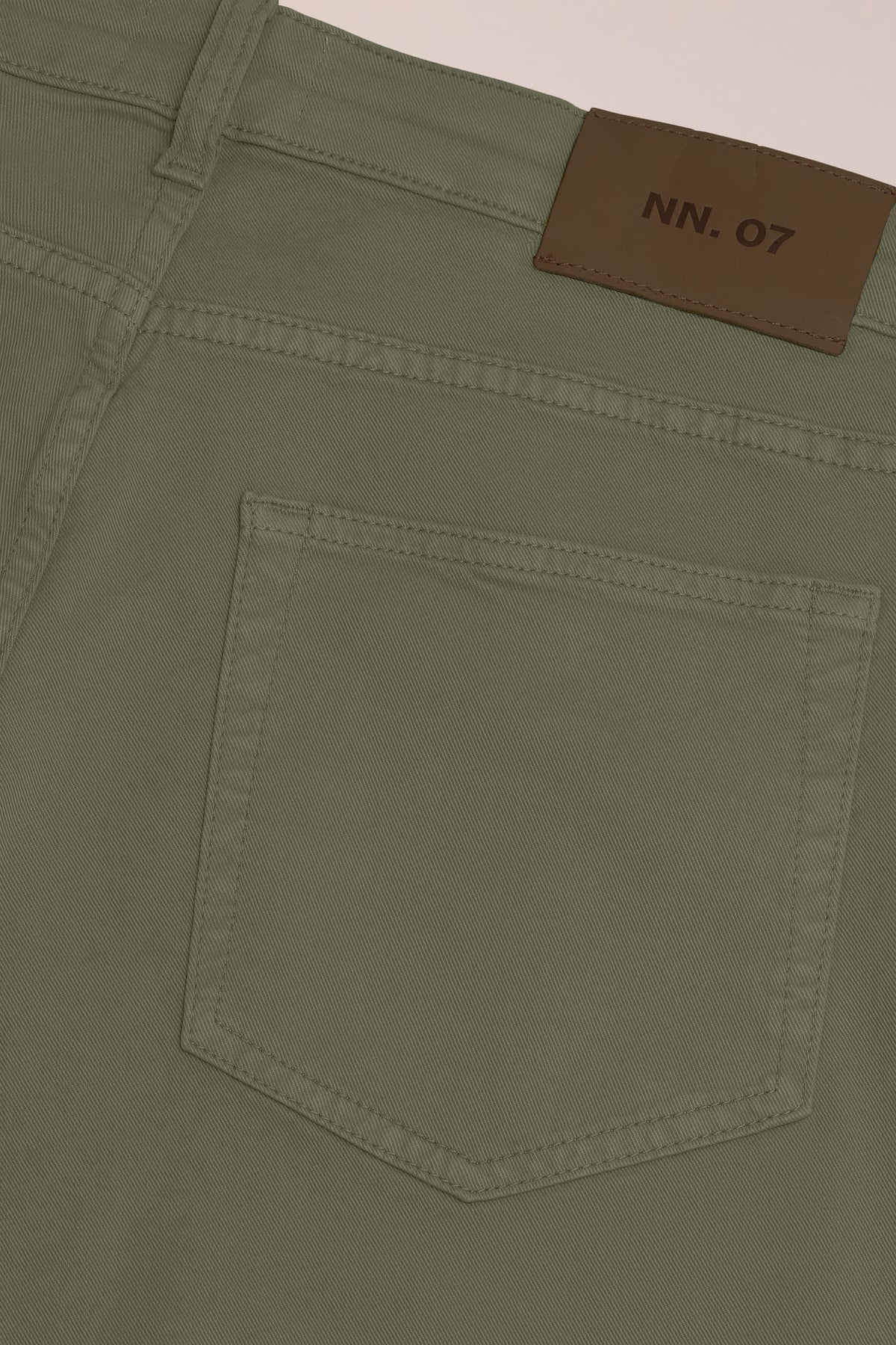 NN.07 Tony Classic Slim Fit Trouser 1923 - Capers