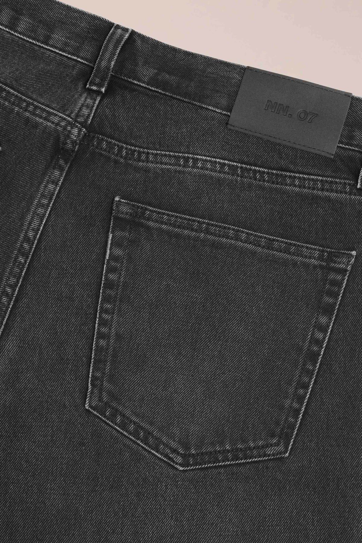 NN.07 Sonny Straight Leg Jeans 1866 - Washed Black