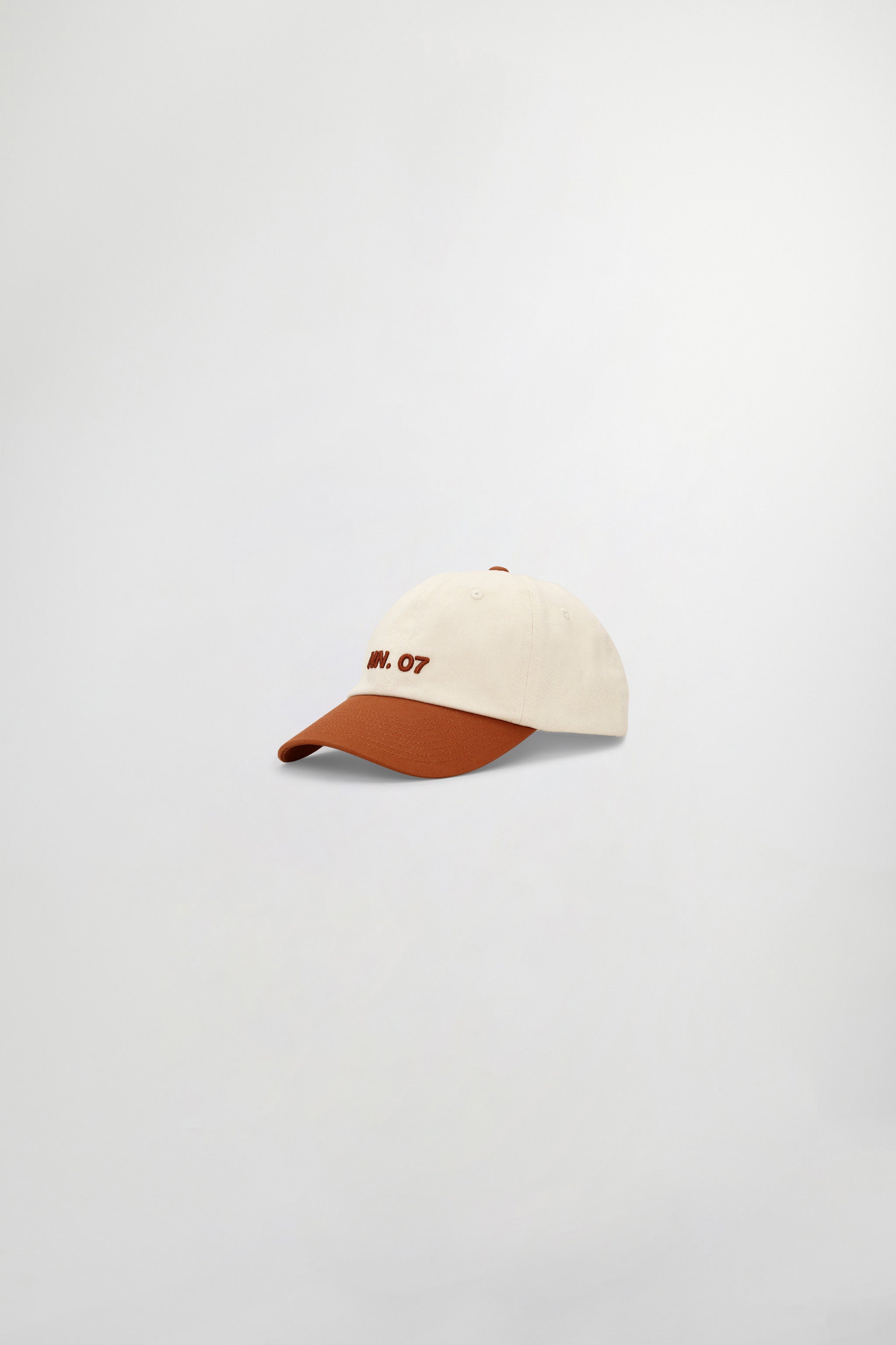 NN07 Logo Cap 9041
