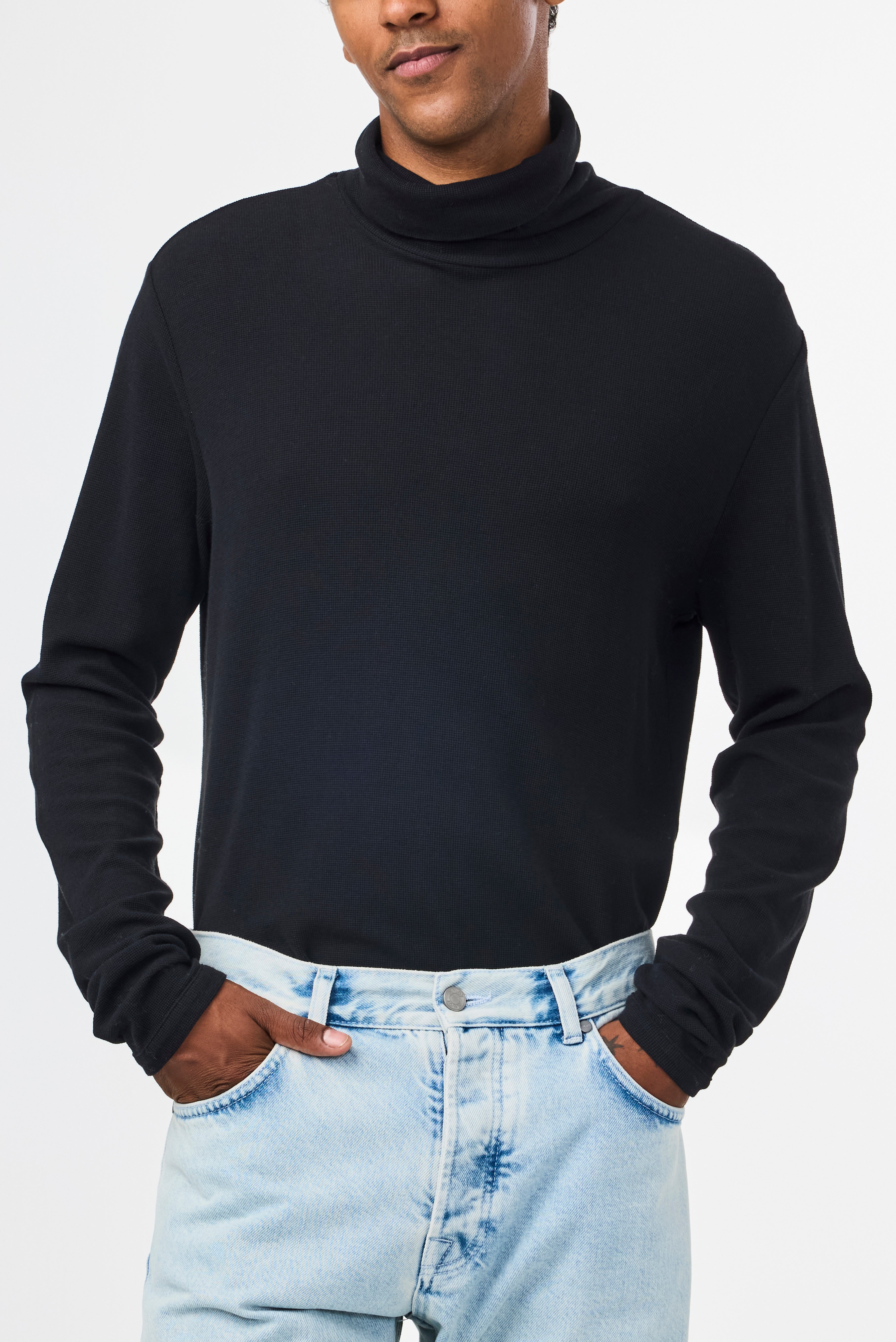 NN07 Clive Roll Neck Sweatshirt 3323