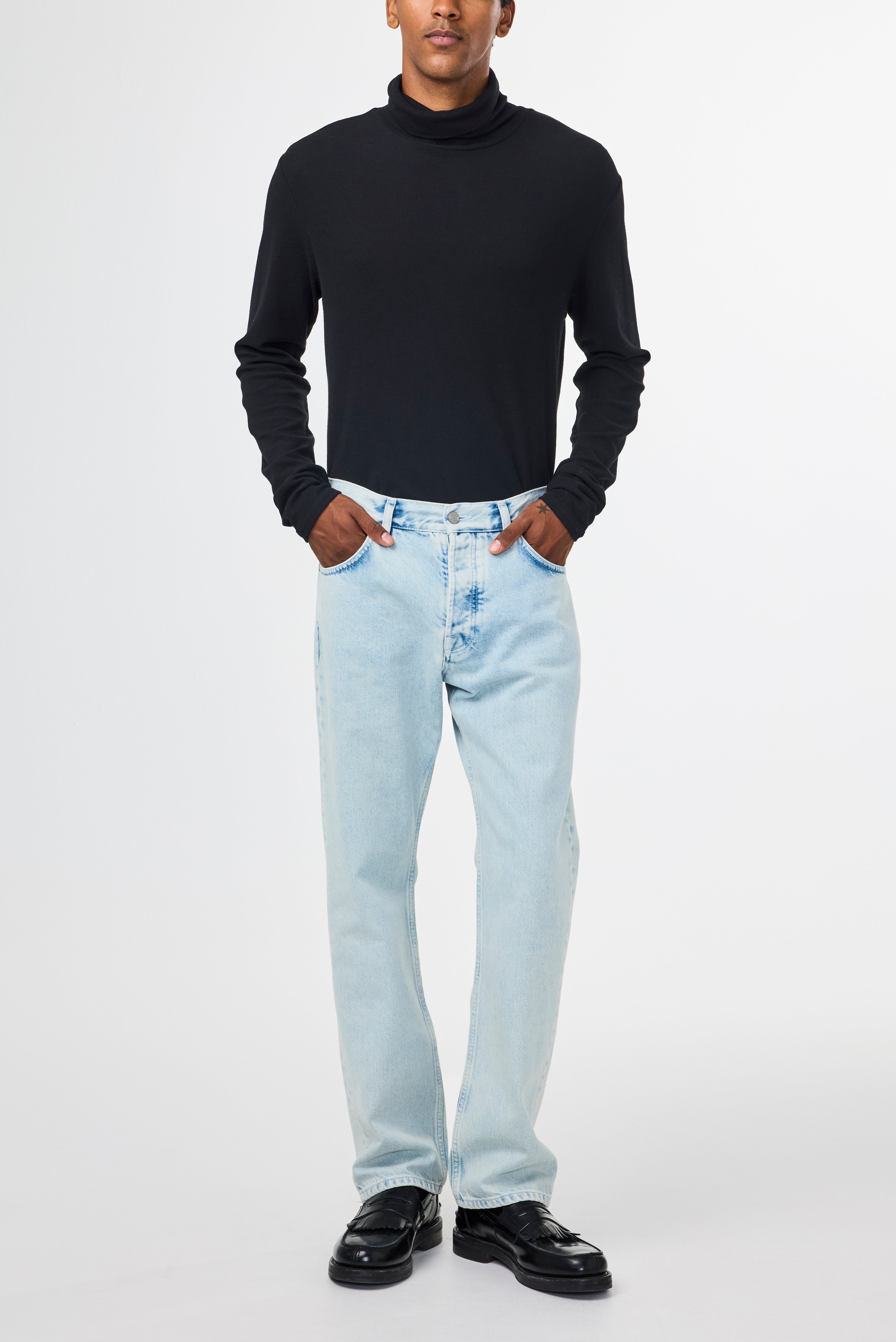 NN07 Clive Roll Neck Sweatshirt 3323